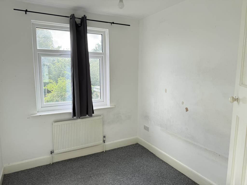 Lot: 124 - THREE-BEDROOM SEMI-DETACHED HOUSE - Bedroom three with white walls and grey carpet